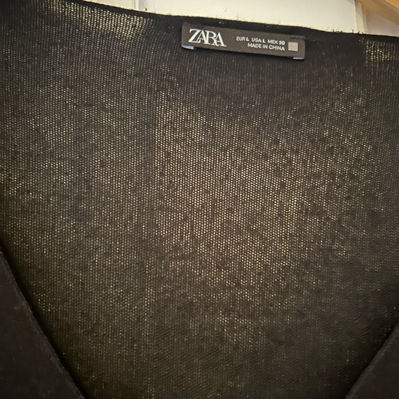 ZARA Black V-Neck Sweater with Pearl Accents on Sleeves - Picture 4 of 4